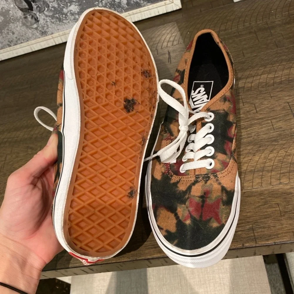 Vans Multicolor Women's Sneakers - Picture 2 of 6